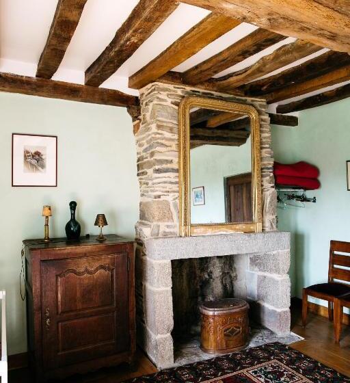 Номер Стандарт Вид на Сад, La Vieille Foulonnière : Chambres D Hôtes & Permaculture