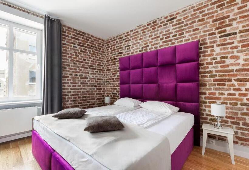 Студия Стандарт, Cinema Apartments