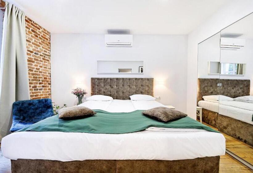 Апартаменты Superior 1 Спальня, Cinema Apartments