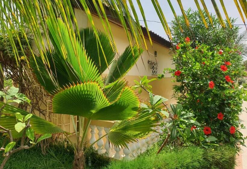 Вилла 3 Спальни, Kunta Kinteh Beach Complex