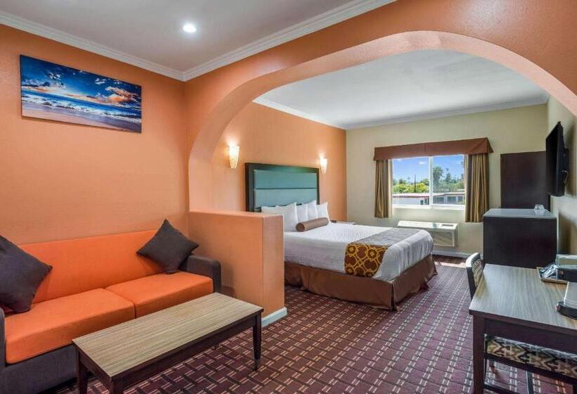 스위트 킹사이즈 침대, Rodeway Inn & Suites Pasadena