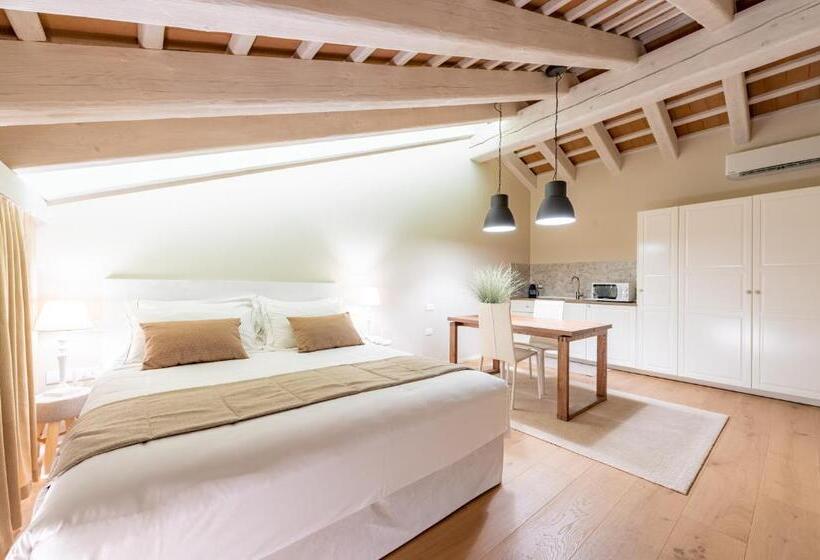 スーペリアトリプルルーム, Borghetto San Biagio Relais Agriturismo