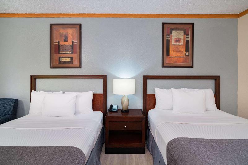 آپارتمان 1 خوابه با بالکن, Rhm Luxury Hotel And Suite