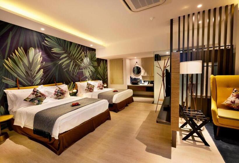 디럭스 4인 룸, Sojourn Guest House