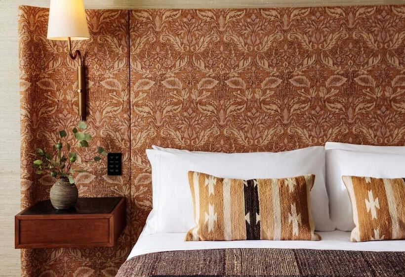 Номер Премиум, Austin Proper Hotel, A Member Of Design Hotels