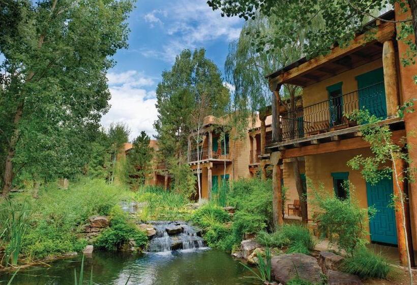 带阳台套房, El Monte Sagrado Resort & Spa