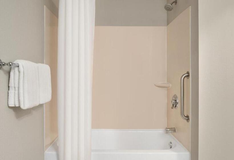 Люкс Кровать Кинг, Country Inn & Suites By Radisson, Brookings