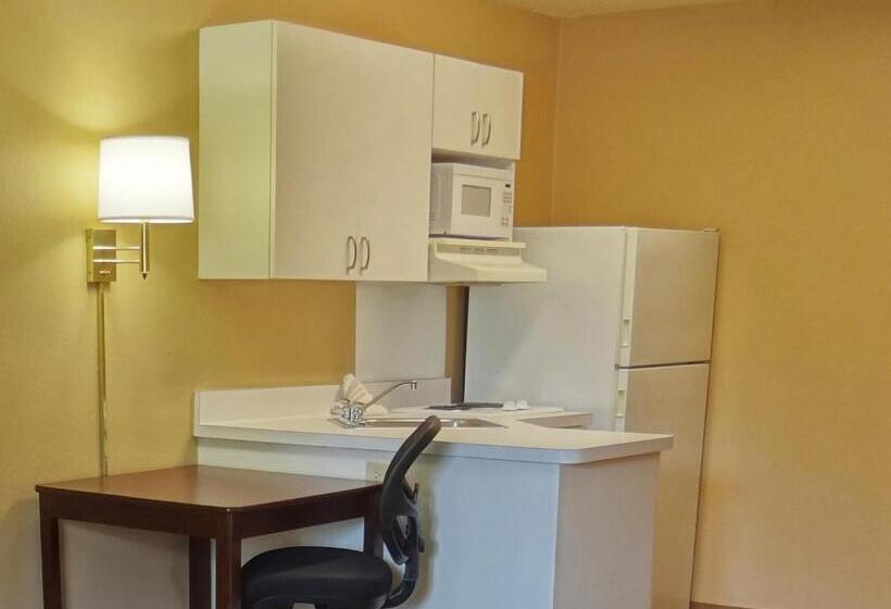 스탠다드 스튜디오, Extended Stay America Suites  Huntsville  U.s. Space And Rocket Center