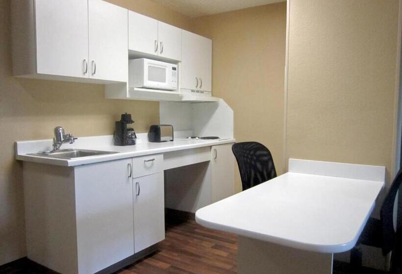 Студио Стандарт Кровать Кинг, Extended Stay America Suites  Toledo  Holland