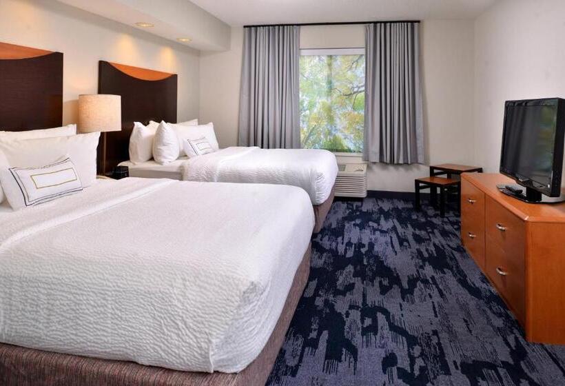 스탠다드 스튜디오, Fairfield Inn And Suites Beloit