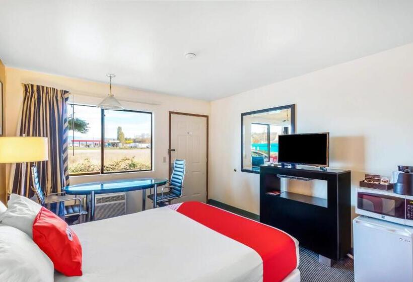 Номер Стандарт, Arlington Motor Inn