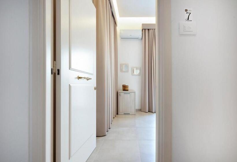 اتاق استاندارد با تراس, Palazzo San Lazzaro   Jacuzzi Rooms & Suites Lecce Selection