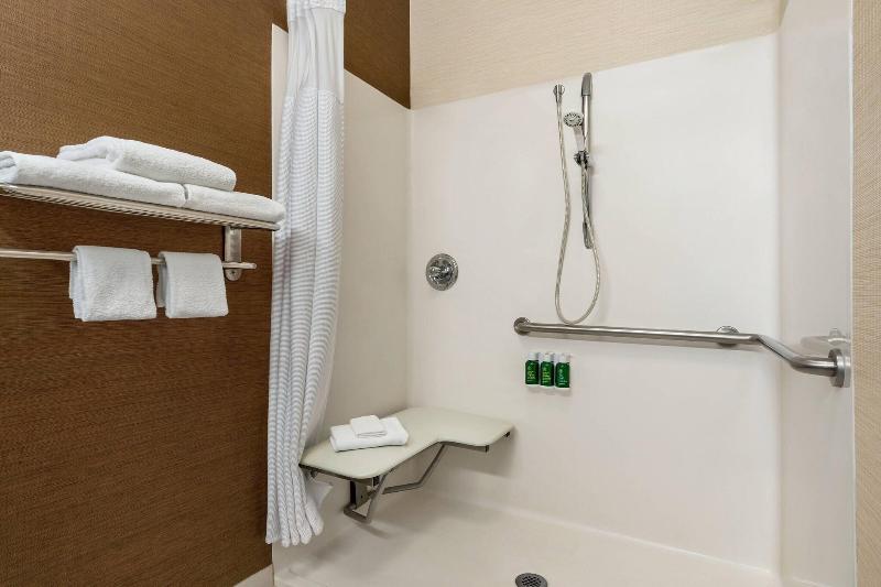 스탠다드 룸 킹사이즈 침대, Fairfield Inn Philadelphia Airport