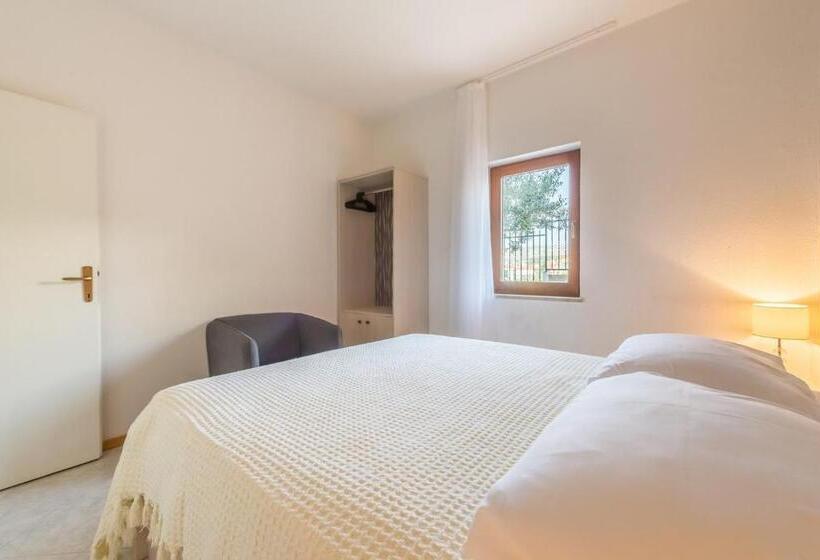 דירת חדר, Apartments Ivana Mira