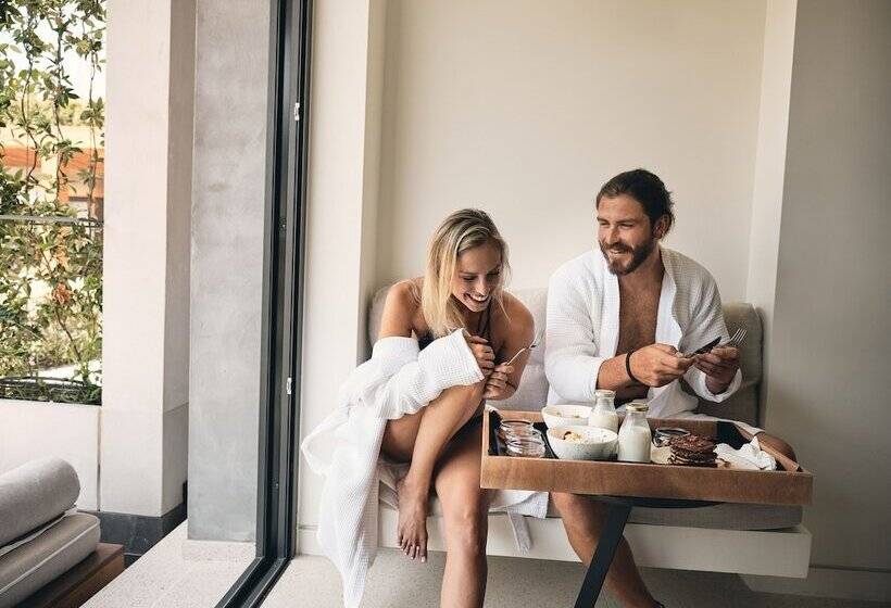 سوئیت جونیور با استخر, Contessina Suites & Spa   Adults Only