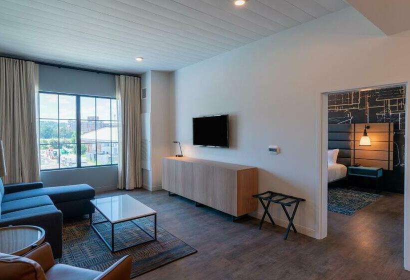 适合残疾人士使用的套间, Indigo Tallahassee   Collegetown, An Ihg