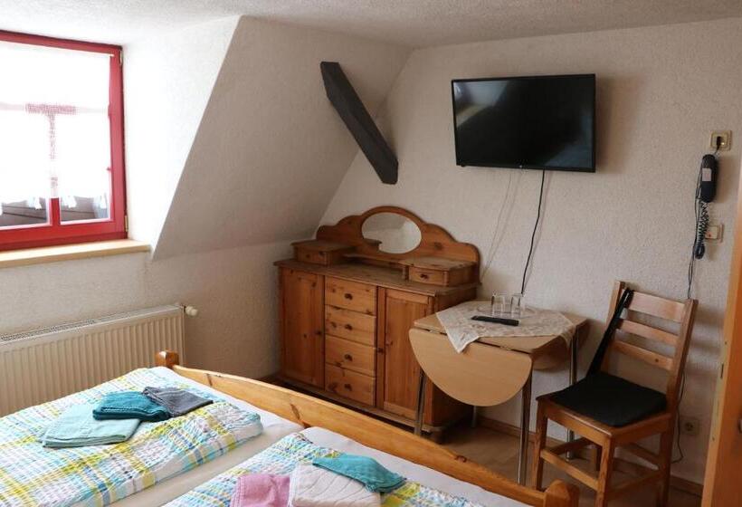 Standard Room, Gasthaus Zur Weintraube