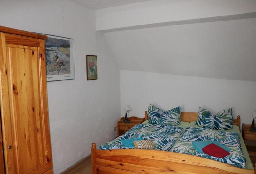 Standard Room, Gasthaus Zur Weintraube