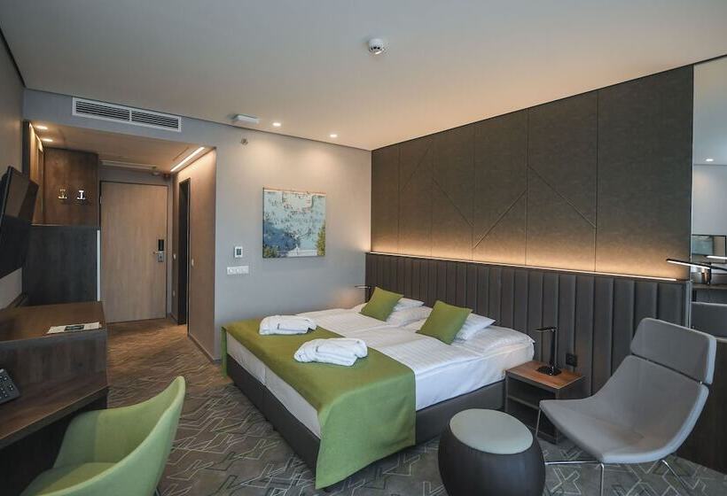 Номер Стандарт, Hunguest Hotel Sóstó