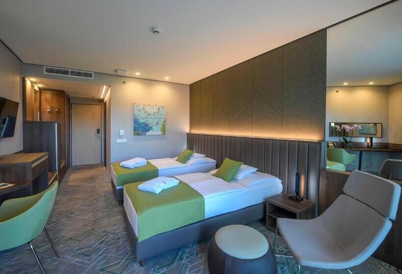 Номер Superior, Hunguest Hotel Sóstó