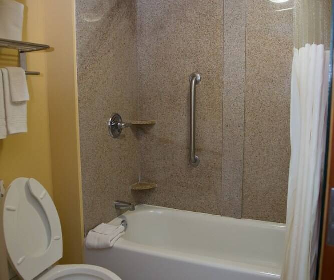 Номер Стандарт Адаптированный для Инвалидов, Baymont By Wyndham Fort Walton Beach Mary Esther