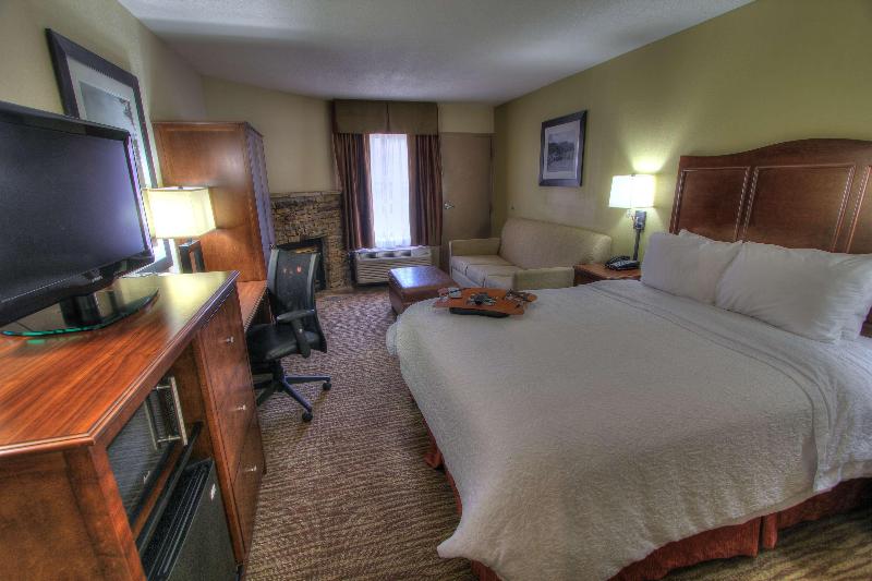 Pokój Standard z Balkonem, Hampton Inn Gatlinburg