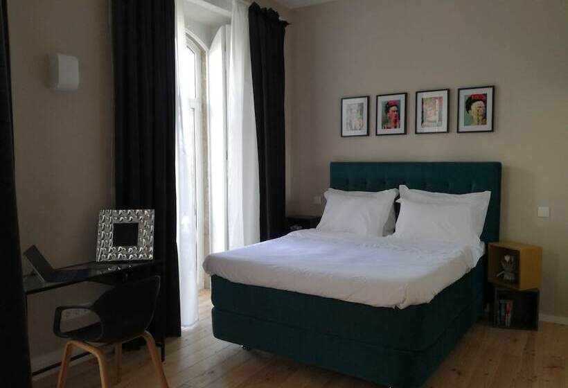 Люкс Премиум, Temple Suites Guesthouse