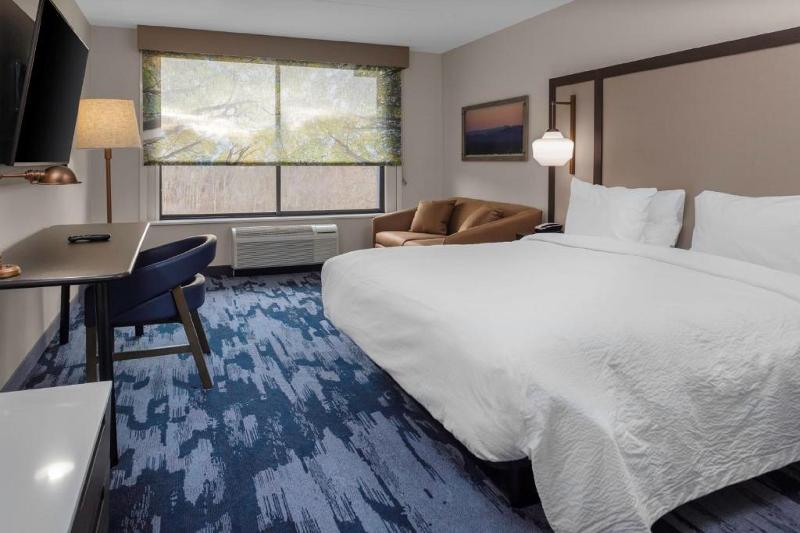 Стандартный Номер Кровать Кинг, Fairfield Inn & Suites Springfield Enfield