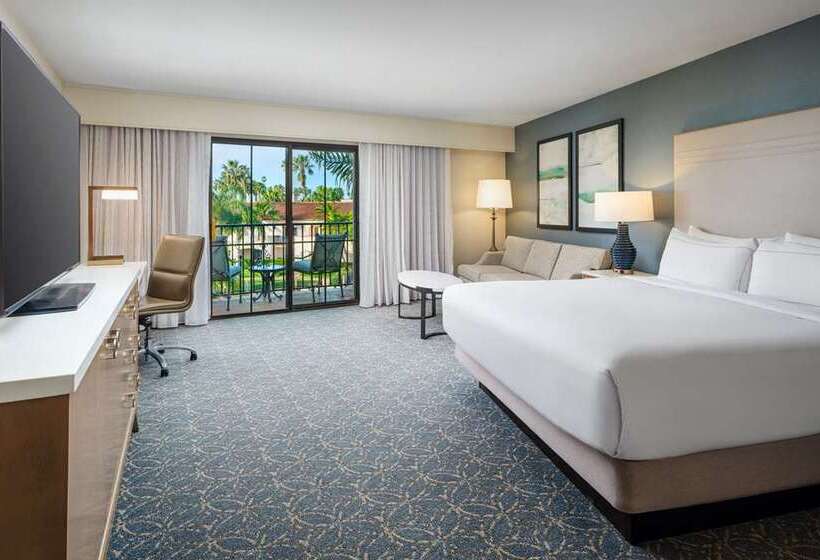 장애인을 위한 킹사이즈 침대 스탠다드 룸, Hilton Clearwater Beach Resort & Spa