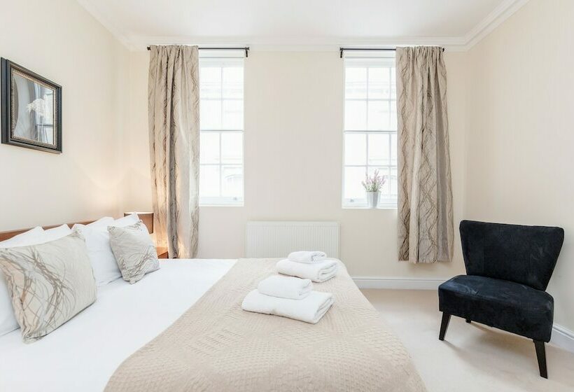 Апартаменты Comfort 2 Спальни, Spectacular Strand Two Bed Apartment
