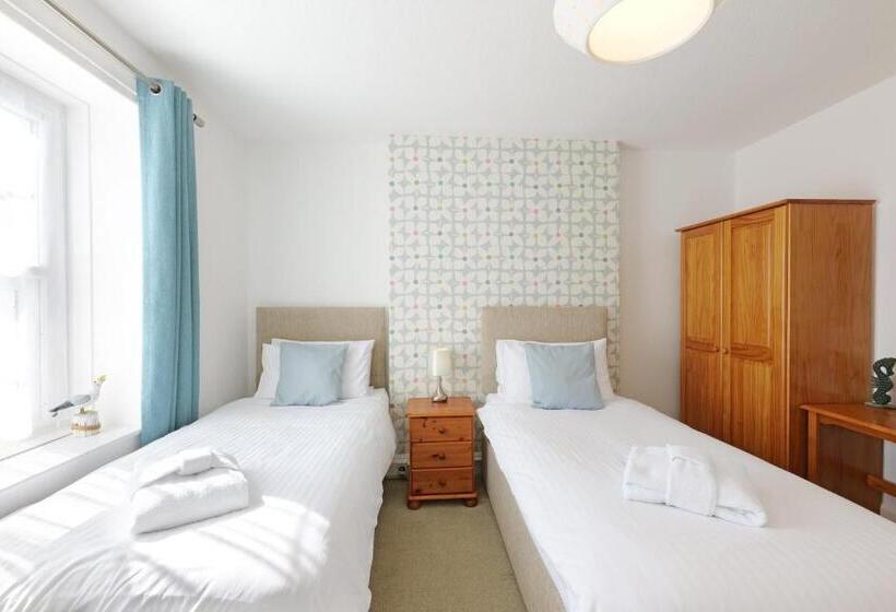 Номер Стандарт, Tee Side Guest House
