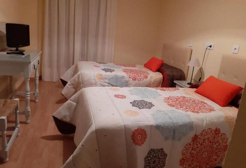 Quarto Estandar, Hostal Restaurante Milenium