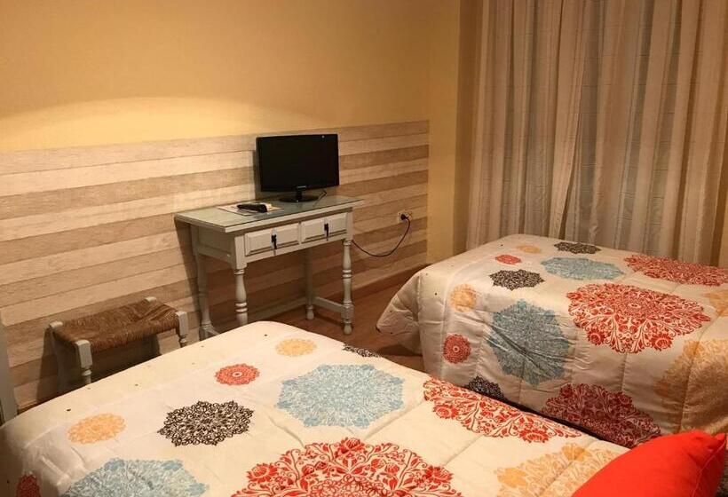 Номер Стандарт, Hostal Restaurante Milenium