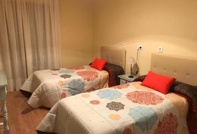 Номер Стандарт, Hostal Restaurante Milenium