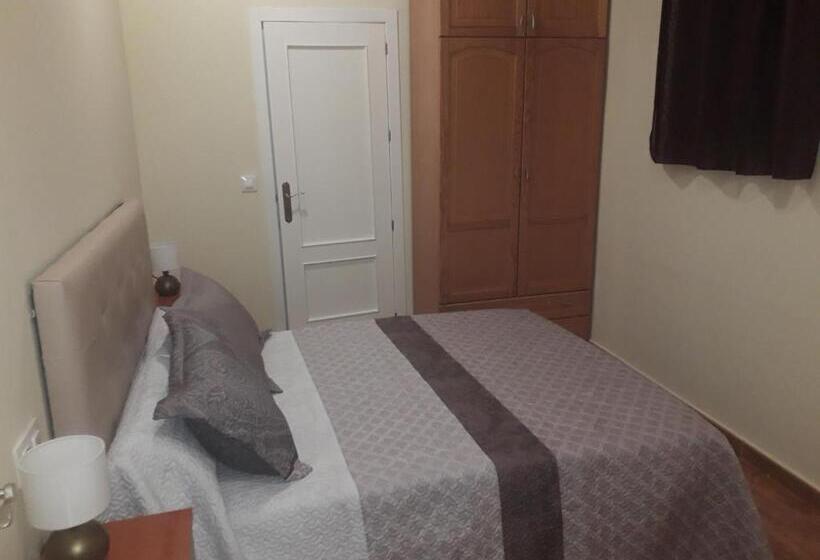 Apartamento 1 Dormitório, Hostal Restaurante Milenium