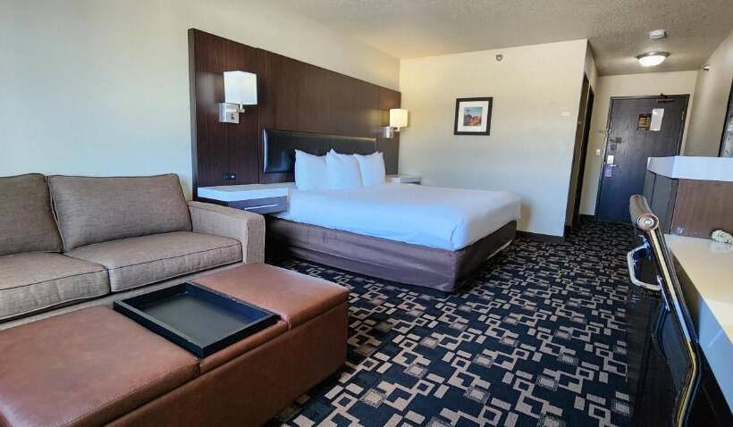 Люкс Кровать Кинг, Comfort Inn & Suites