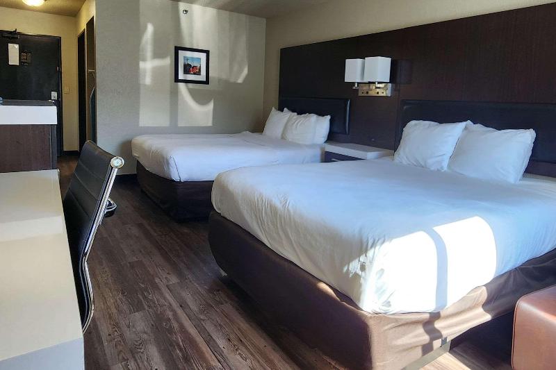 Номер Стандарт Адаптированный для Инвалидов, Comfort Inn & Suites