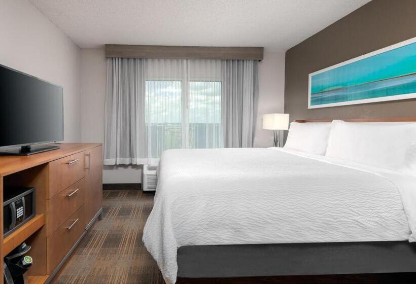 Люкс Кровать Кинг, Holiday Inn Miamidoral Area, An Ihg
