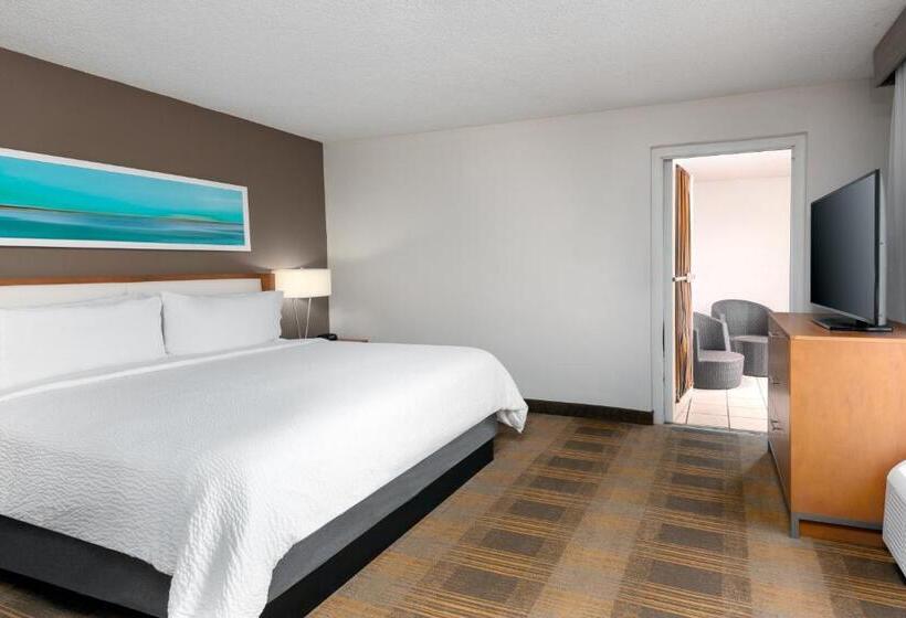 Люкс с Балконом, Holiday Inn Miamidoral Area, An Ihg
