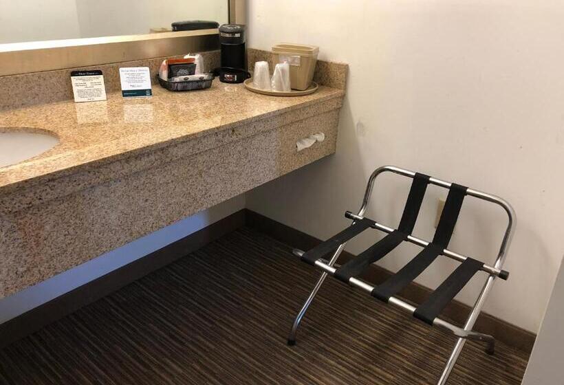 Négyágyas Standard Szoba, Quality Inn Bennettsville