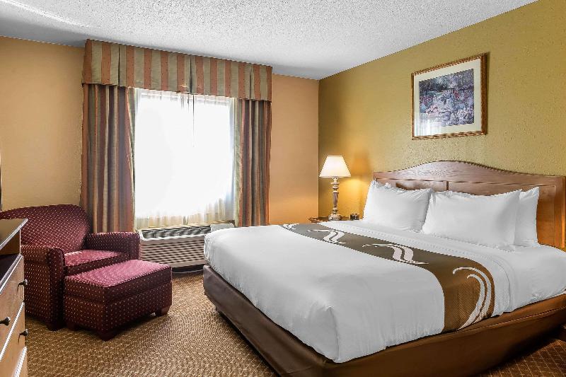Люкс Кровать Кинг, Quality Inn
