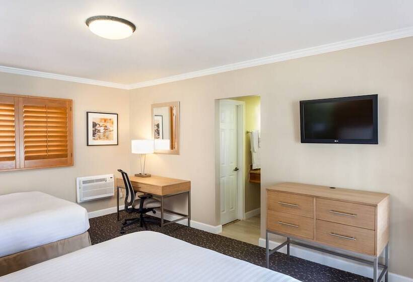 Номер Стандарт, Holiday Inn Express And Suites La Jolla   Windansea Beach, And Ihg