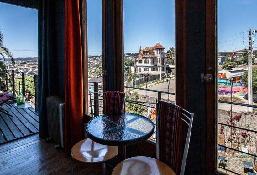 Люкс 2 Спальни, Patio Ferreiro B&b