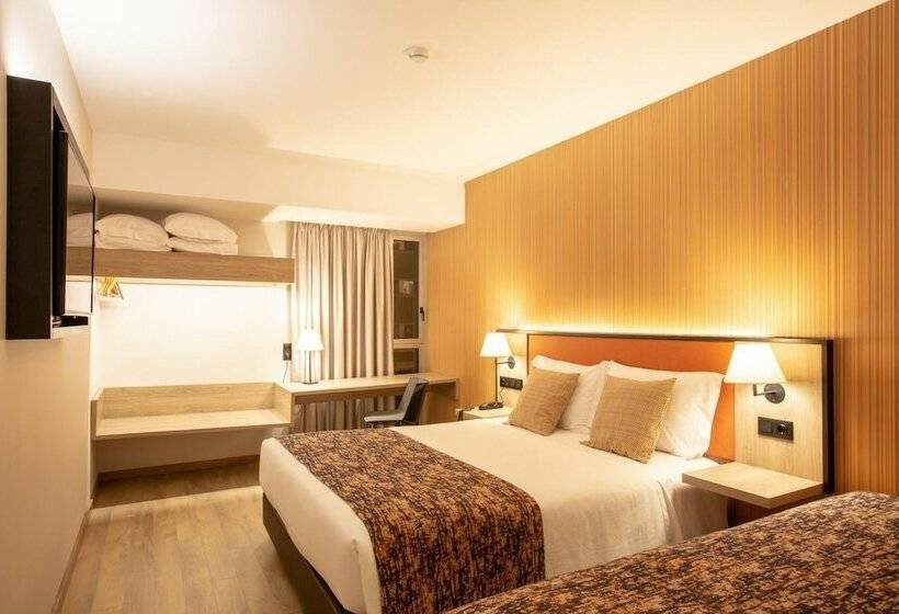 Номер Стандарт Трехместный, 3k Porto Aeroporto