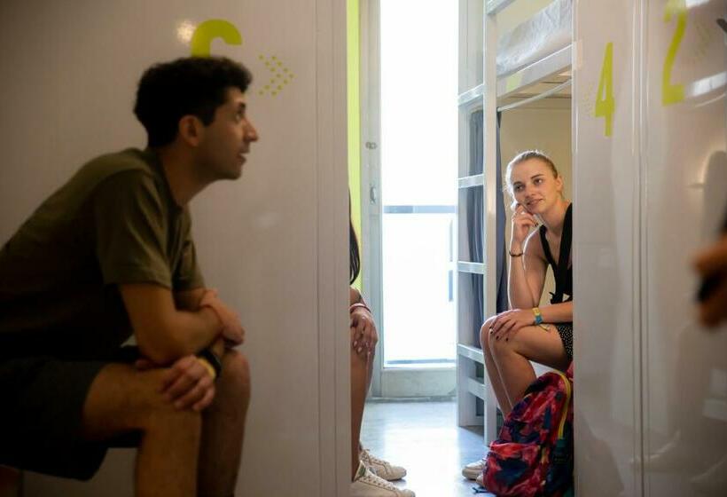 تختخواب در اتاق مشترک, Viajero Buenos Aires Hostel