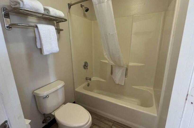 غرفة قياسية سرير كينج, Motel 6 Georgetown, Sc Marina