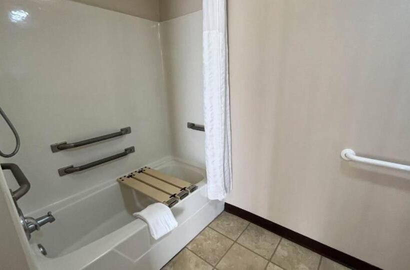 חדר סטנדרט לארבעה, Motel 6 Georgetown, Sc Marina