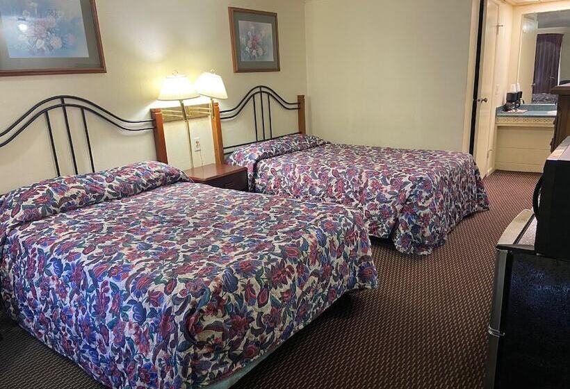 Номер Стандарт 2 Двуспальные Кровати, Corbin Inn