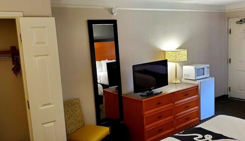 수피리어 룸, Days Inn By Wyndham Gainesville Florida