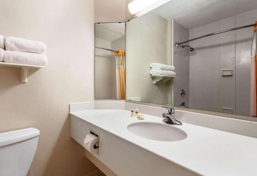 Номер Executive Кровать Кинг, La Quinta By Wyndham St. Pete Clearwater Airport